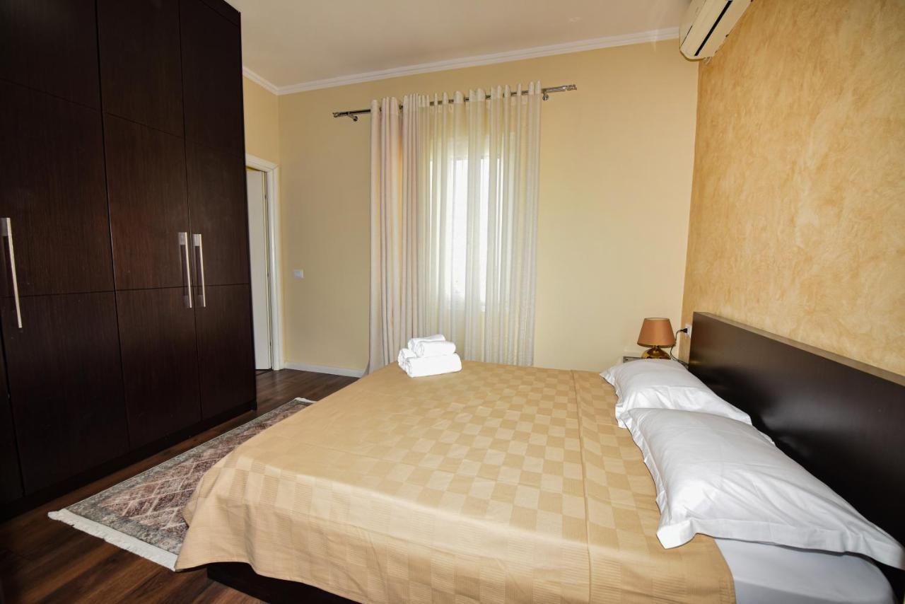 Ferienwohnung Casa Di Besarb Shkodra Exterior foto
